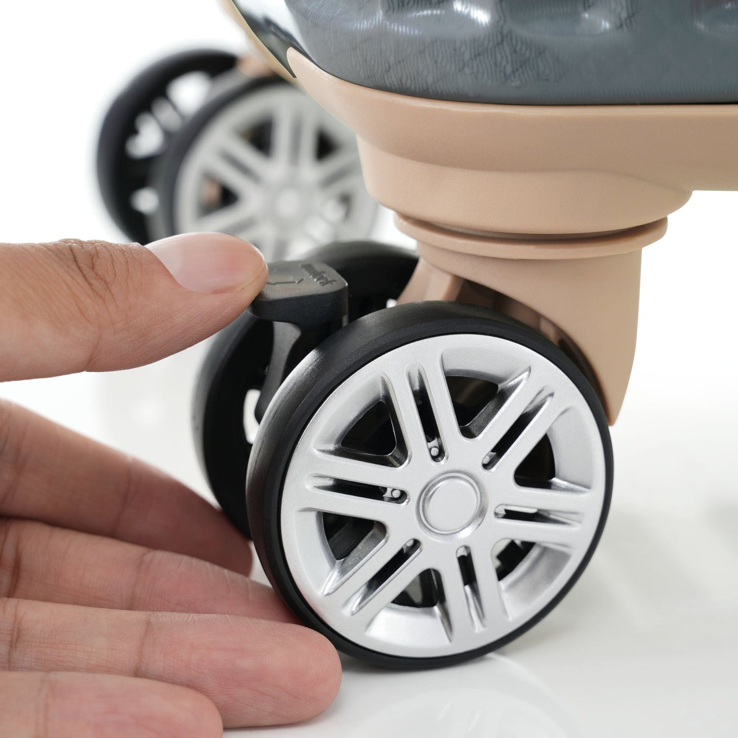 Carry-On Aluminum 24''